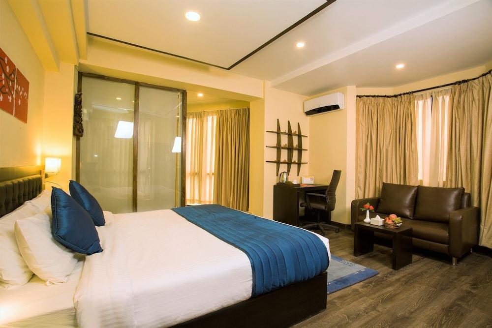 Gaju Suite Hotel Kathmandu Esterno foto