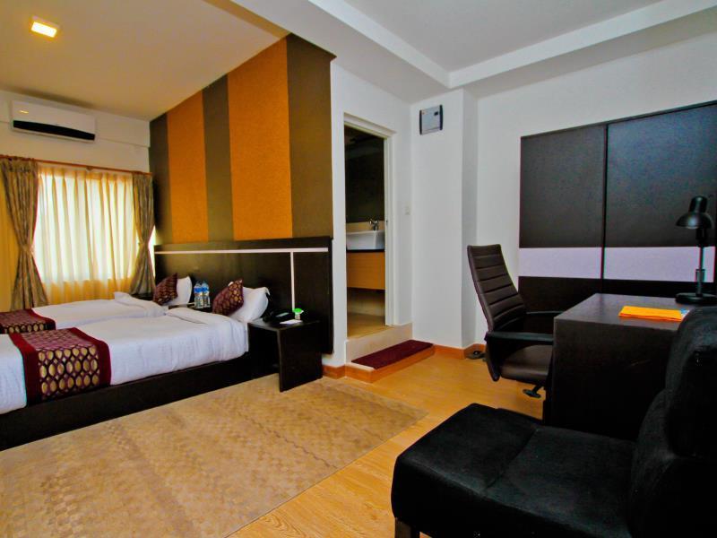Gaju Suite Hotel Kathmandu Esterno foto