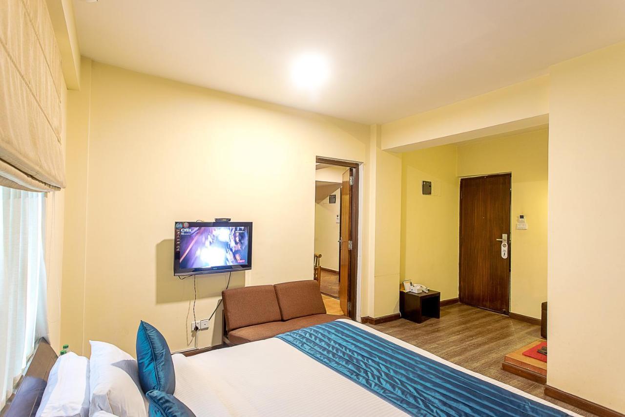 Gaju Suite Hotel Kathmandu Esterno foto