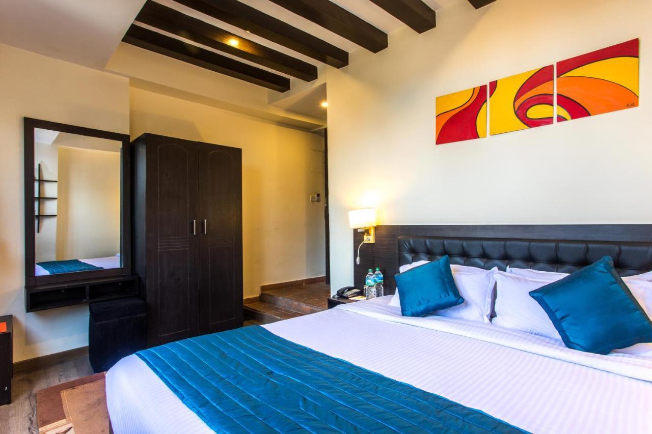 Gaju Suite Hotel Kathmandu Esterno foto