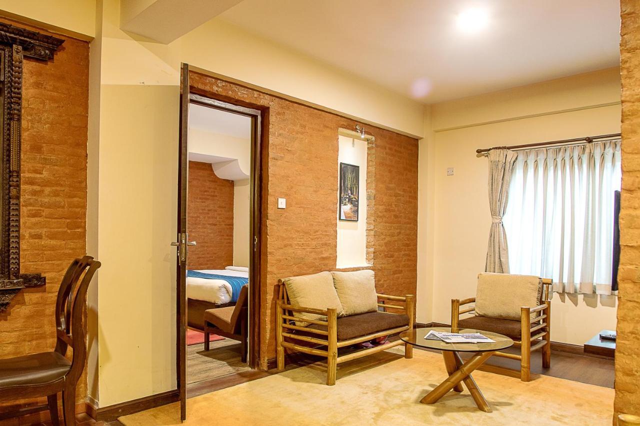 Gaju Suite Hotel Kathmandu Esterno foto