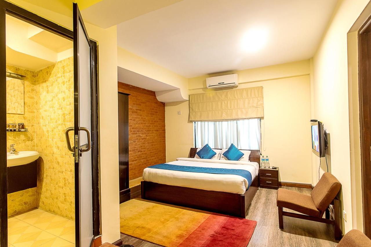 Gaju Suite Hotel Kathmandu Esterno foto