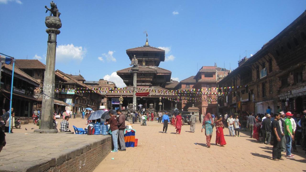 Gaju Suite Hotel Kathmandu Esterno foto